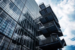Konkursy architektoniczne jako sposób nauki: jak przygotować zwycięski projekt